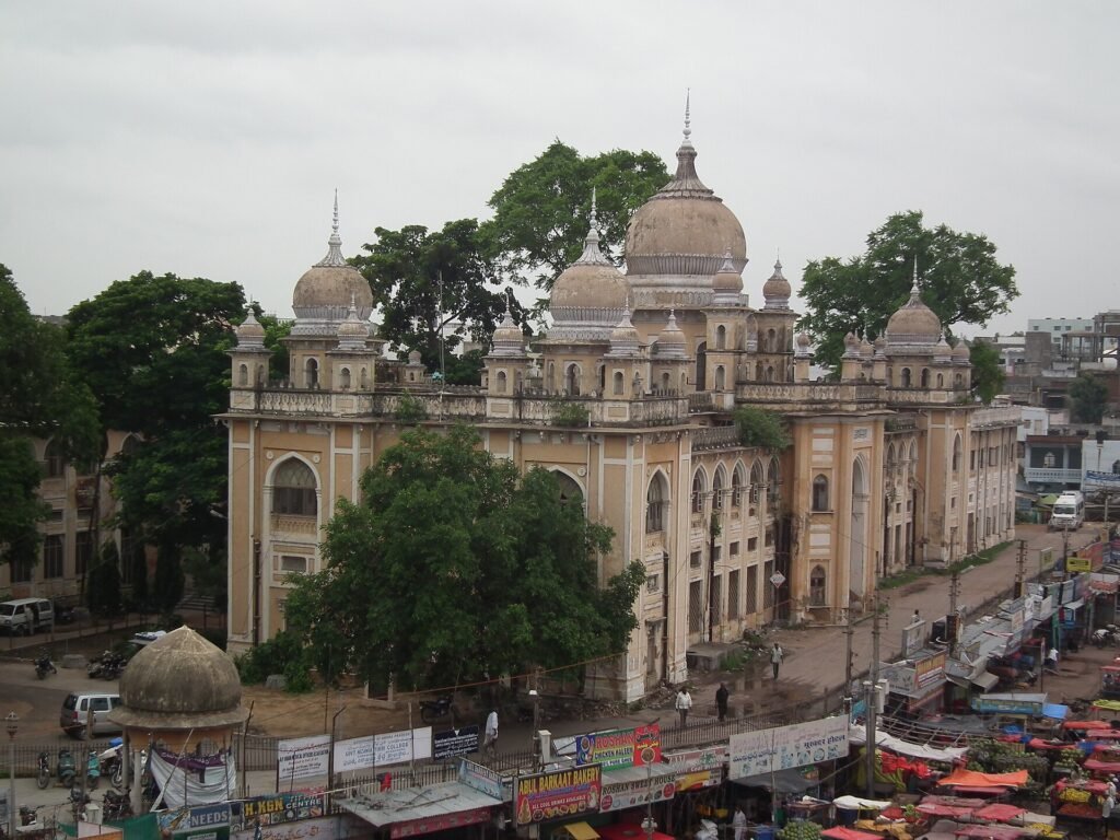 Nizamia General Hospital near charminar 2, a hospital in India