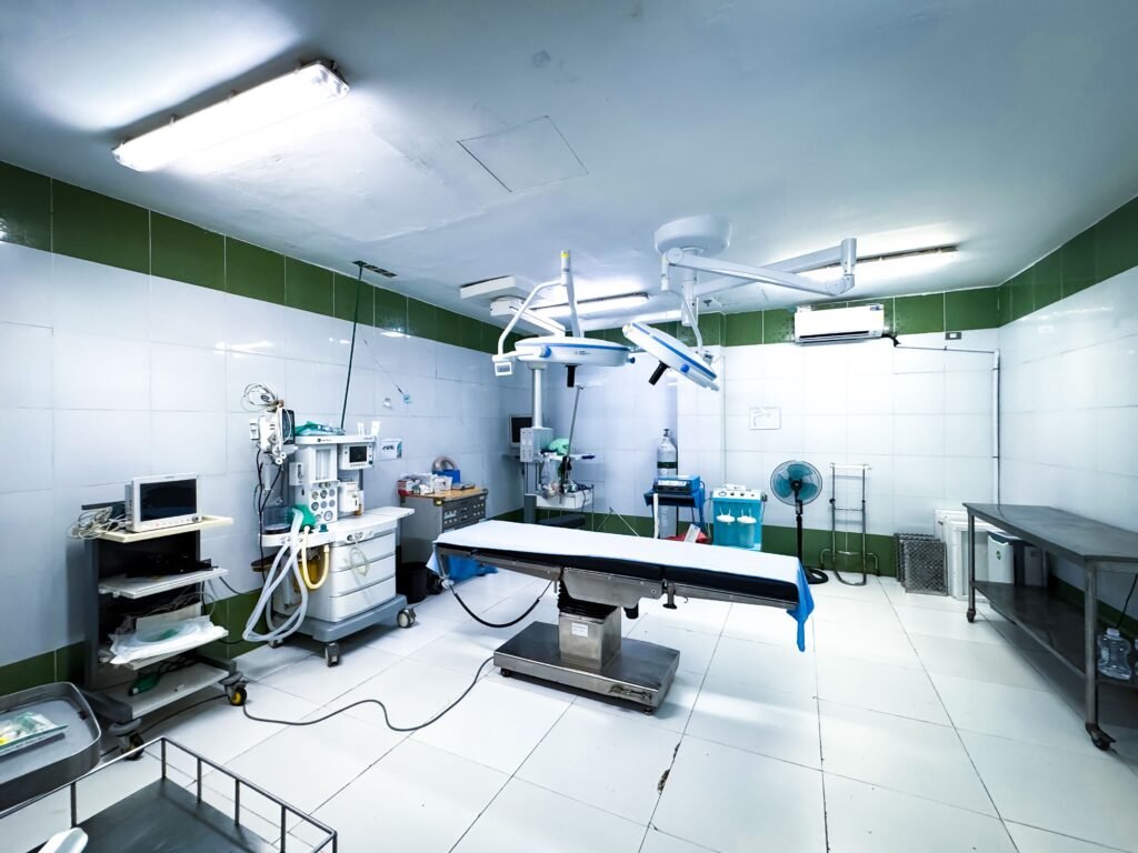 Brightly lit modern operating room