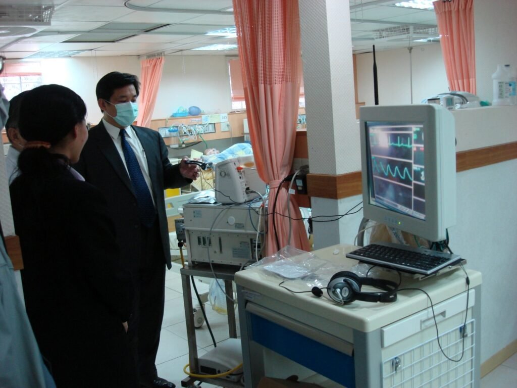 Mobile nurse station of Hsiao Chung Cheng Hospital, where ward teams coordinate patient care